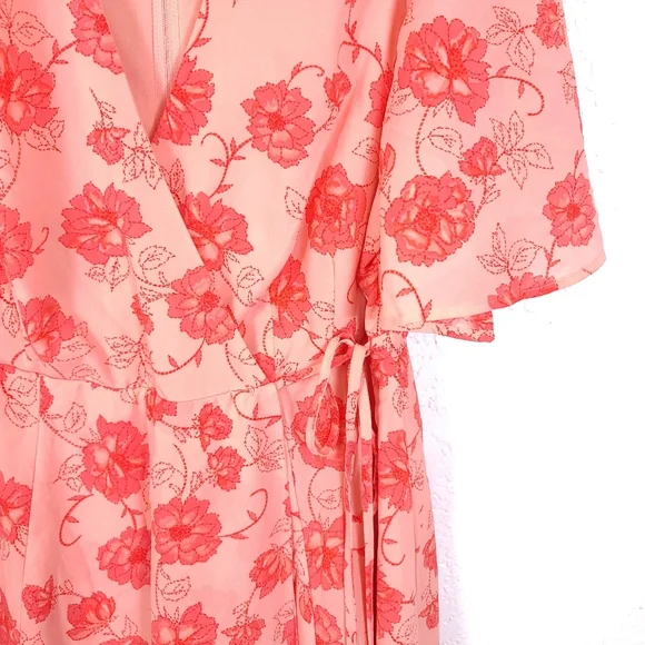 TORRID Georgette Floral Wrap Dress - Picture 6 of 11